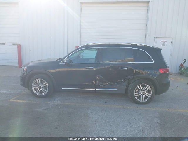 W1N4M4HB7LW037978 Mercedes-Benz Glb 250 4matic
