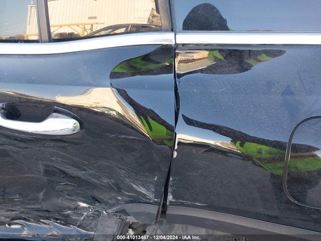 W1N4M4HB7LW037978 Mercedes-Benz Glb 250 4matic