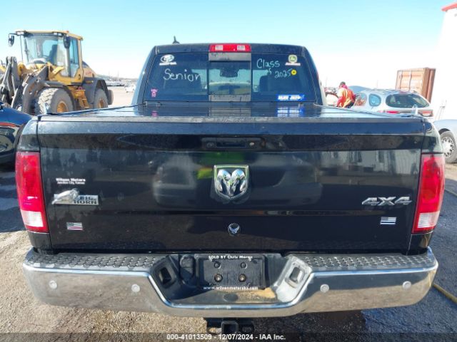 1C6RR7LG7HS681876 RAM 1500 Big Horn  4x4 5'7 Box