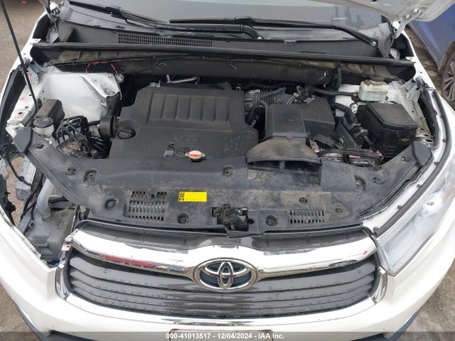 Toyota Highlander Xle V6 2016 5TDJKRFH7GS303929 Image 10