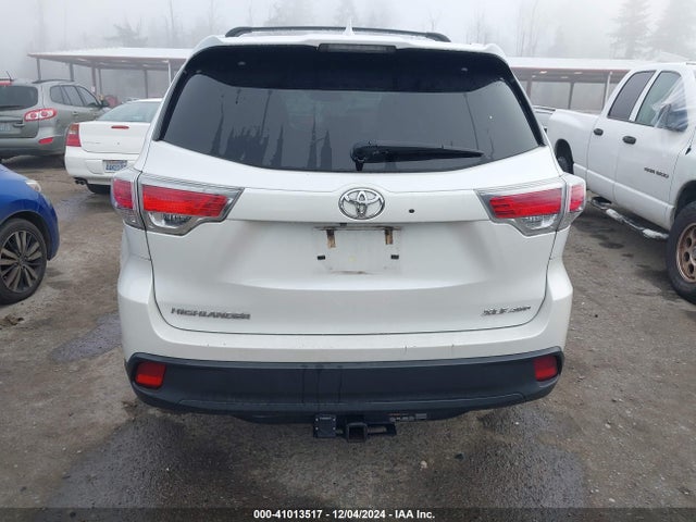 Toyota Highlander Xle V6 2016 5TDJKRFH7GS303929 Image 16