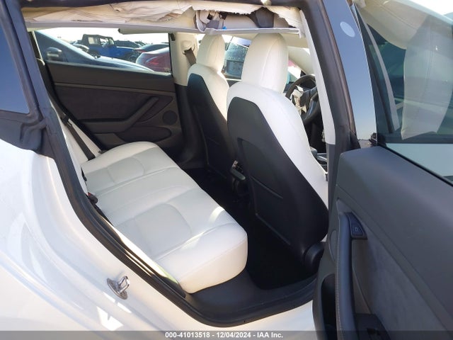 2022 TESLA MODEL 3 5YJ3E1EB3NF136615 Photo 7