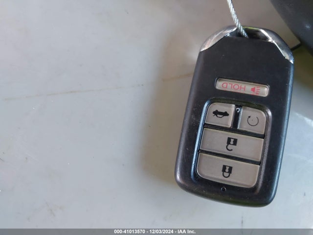 Honda Civic Touring 2016 19XFC1F90GE011935 Image 11