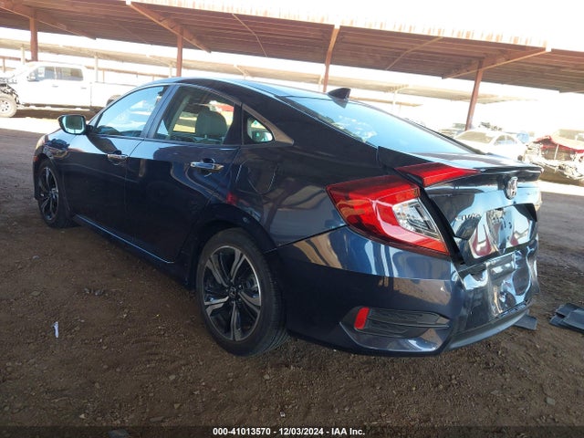 Honda Civic Touring 2016 19XFC1F90GE011935 Image 3