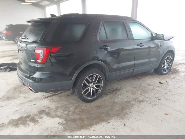 Ford EXPLORER SPORT 2017 1FM5K8GT4HGA02718 Image 4