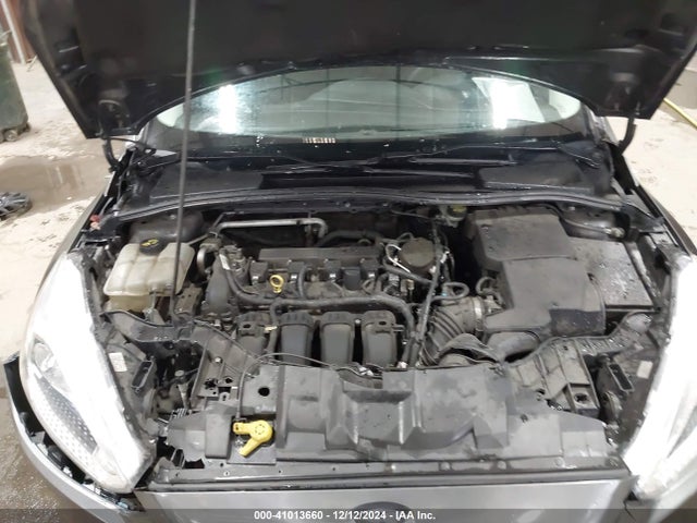 Ford FOCUS S 2015 1FADP3E23FL364225 Image 10