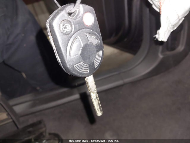 Ford FOCUS S 2015 1FADP3E23FL364225 Image 11