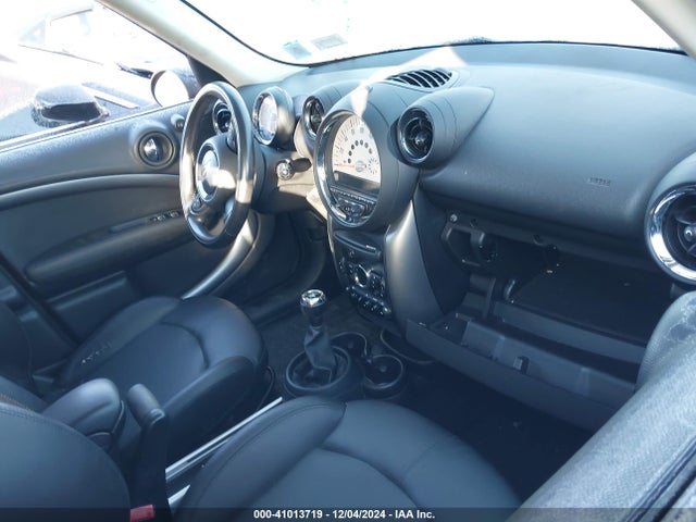 2013 MINI COUNTRYMAN WMWZC5C51DWM15590 Photo 4