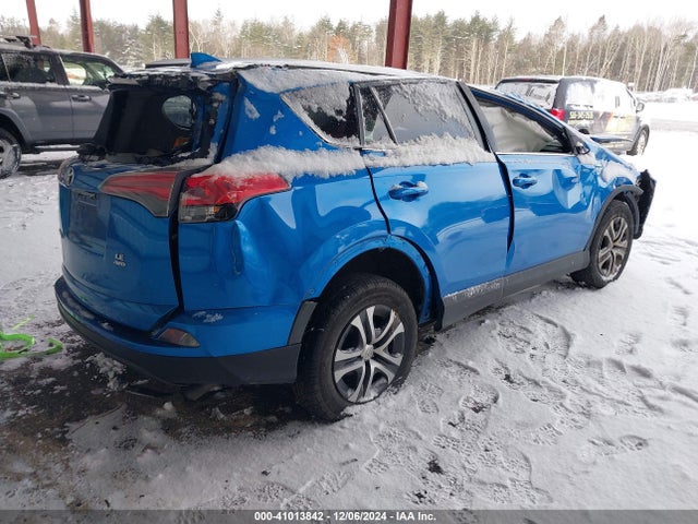 Toyota RAV4 LE 2016 JTMBFREV1GJ099254 Image 4