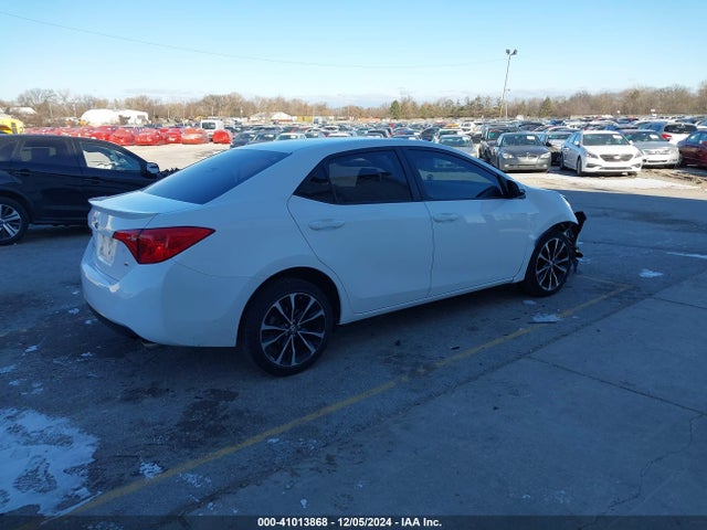 Toyota COROLLA SE 2019 5YFBURHE0KP908166 Image 3