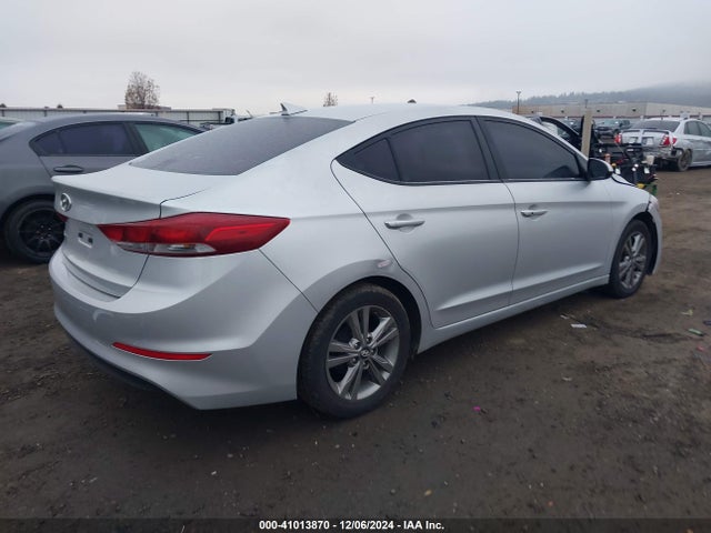 Hyundai Elantra Value Edition 2017 KMHD84LF2HU246971 Image 4