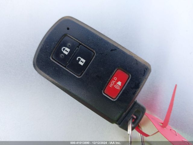 5TDBGRFH1KS059144 Toyota Highlander Hybrid Le