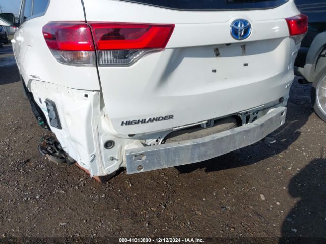 5TDBGRFH1KS059144 Toyota Highlander Hybrid Le
