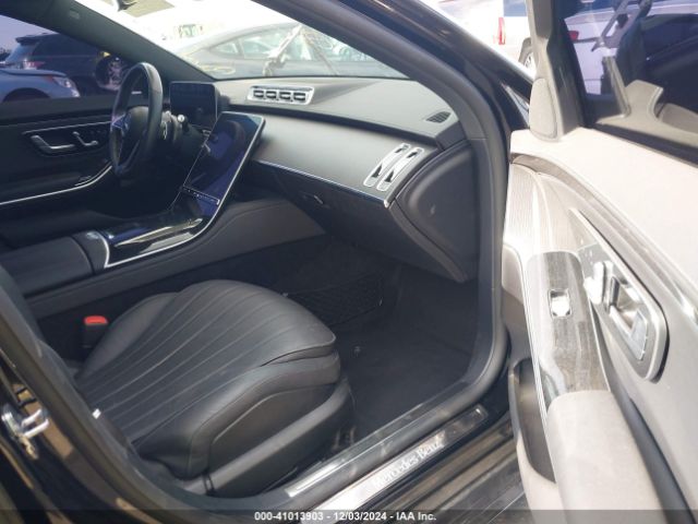 W1K6G6DB4PA174250 Mercedes-Benz S 500 4matic