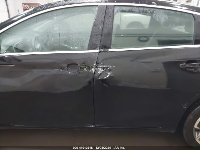 1G1ZD5ST9LF111107 Chevrolet Malibu Fwd Lt