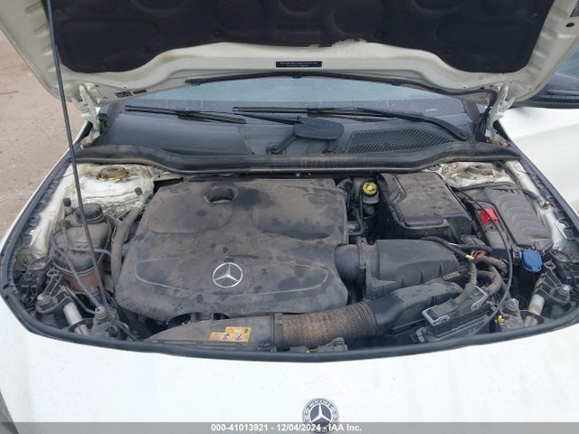 WDDSJ4EB4JN586347 Mercedes-Benz CLA 250