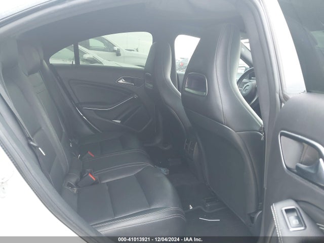 WDDSJ4EB4JN586347 Mercedes-Benz CLA 250