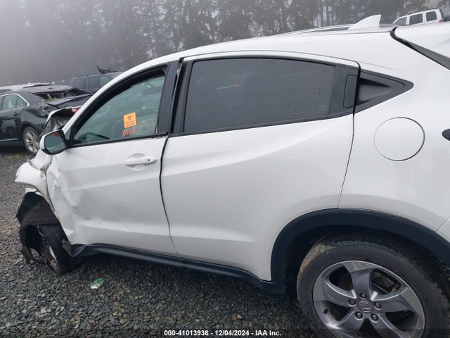 Honda HR-V LX 2018 3CZRU6H33JM727459 Image 15
