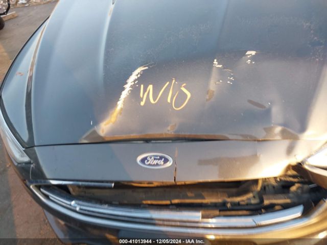 3FA6P0LU6HR229403 Ford Fusion Hybrid Se