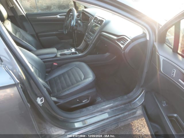 3FA6P0LU6HR229403 Ford Fusion Hybrid Se