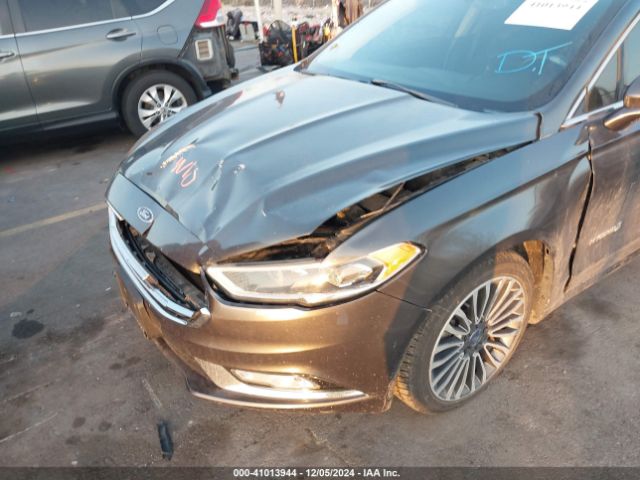 3FA6P0LU6HR229403 Ford Fusion Hybrid Se