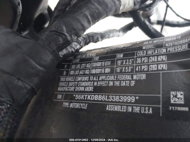 2020 INDIAN MOTORCYCLE CO. ROADMASTER 56KTKDBB6L3383999 Photo 9