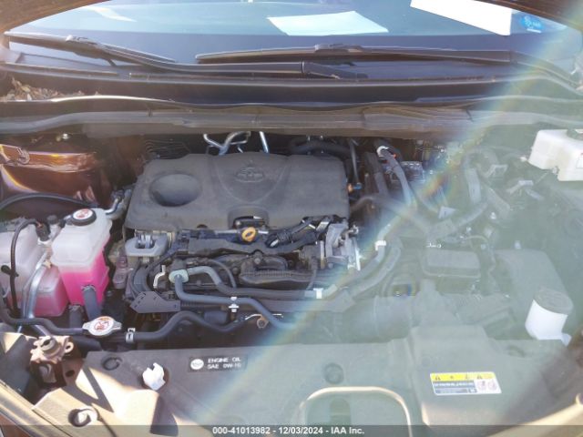 5TDBRKEC6MS007261 Toyota SIENNA LE