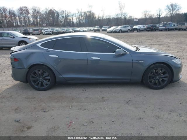 5YJSA1H17EFP43126 Tesla Model S P85