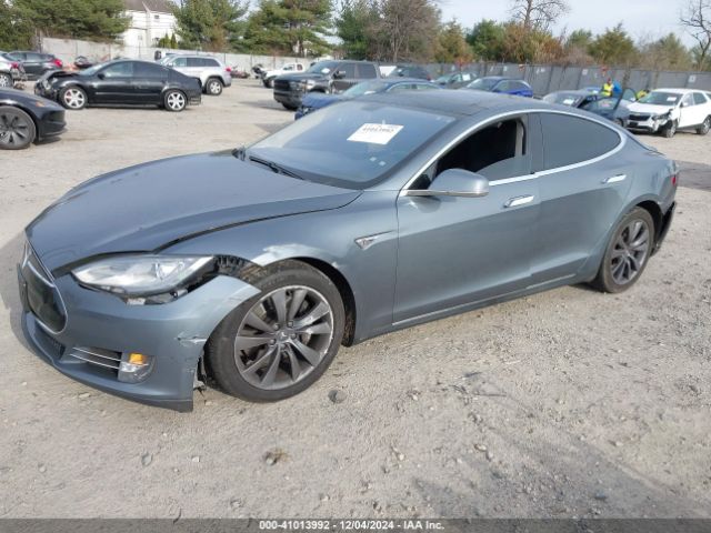 5YJSA1H17EFP43126 Tesla Model S P85