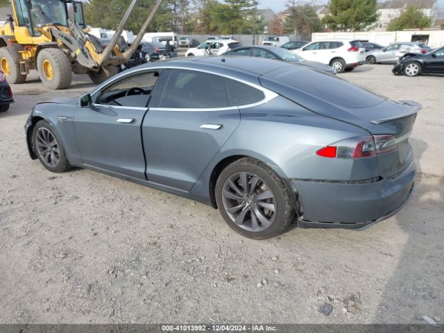 5YJSA1H17EFP43126 Tesla Model S P85