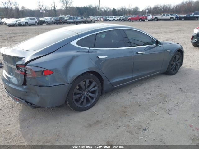 5YJSA1H17EFP43126 Tesla Model S P85