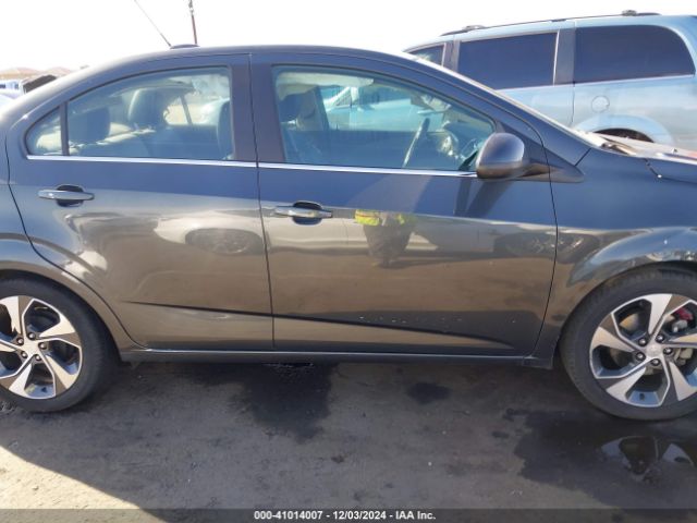 1G1JF5SB5J4136724 Chevrolet Sonic Premier Auto