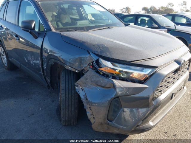 2T3F1RFV0PW366917 Toyota RAV4 LE