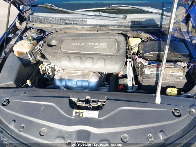 Chrysler 200 S 2015 1C3CCCBB4FN542531 Image 10