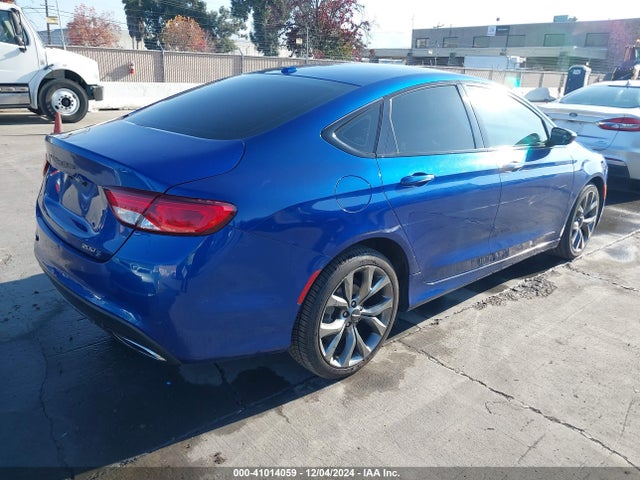 Chrysler 200 S 2015 1C3CCCBB4FN542531 Image 4