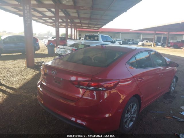 2018 HYUNDAI ELANTRA 5NPD84LFXJH298286 Photo 3