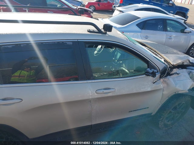 1C4PJMCS4FW578401 Jeep Cherokee Latitude