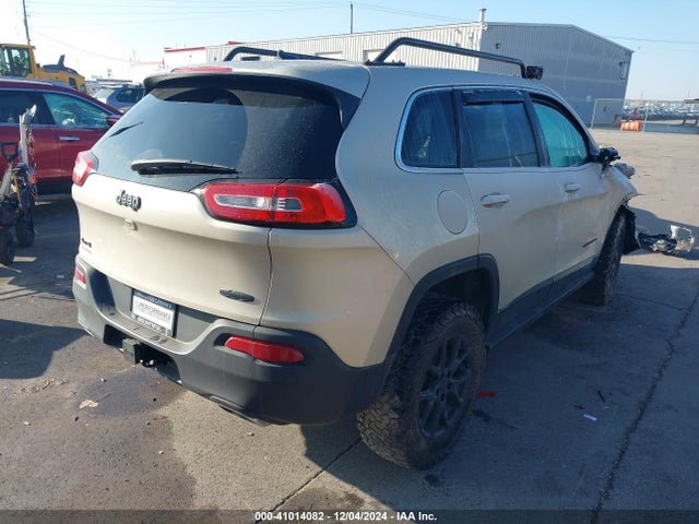 1C4PJMCS4FW578401 Jeep Cherokee Latitude