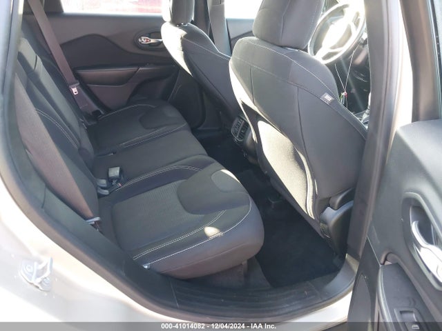 1C4PJMCS4FW578401 Jeep Cherokee Latitude