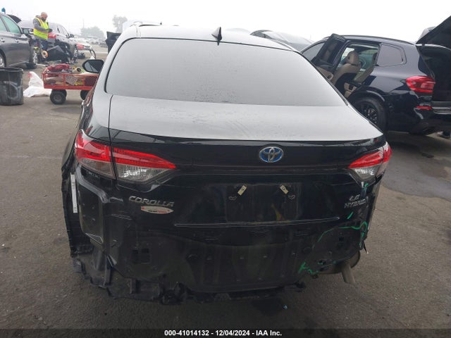 Toyota Corolla Hybrid Le 2024 JTDBCMFE9R3040549 Image 17