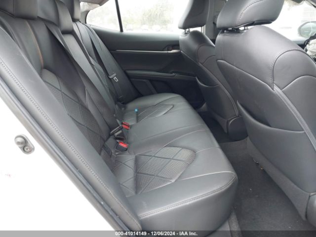 4T1B11HK0JU113325 Toyota CAMRY XLE