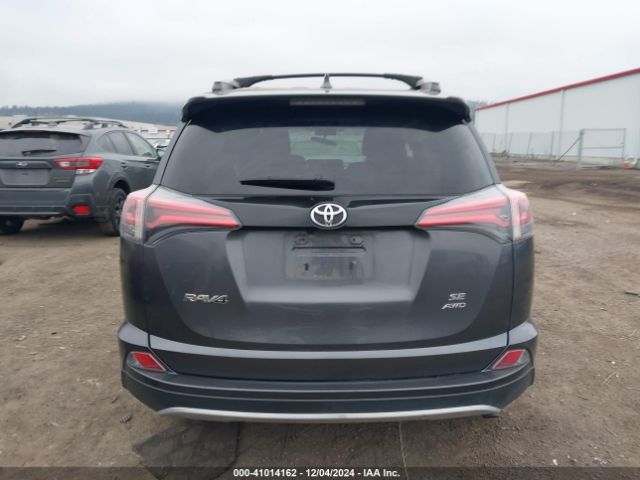 2T3JFREV1GW439242 Toyota RAV4 SE