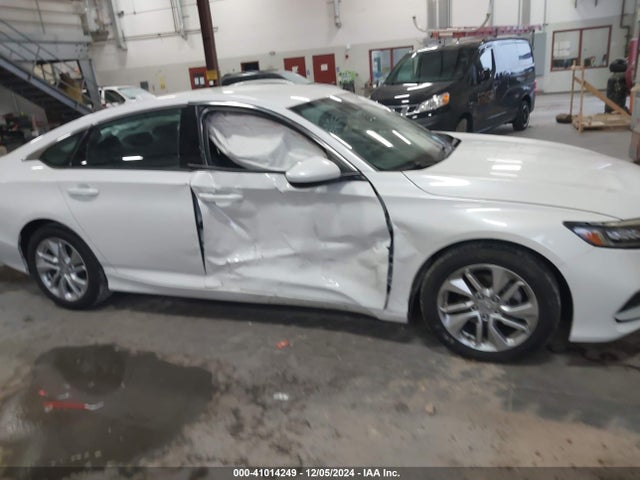 Honda ACCORD LX 2019 1HGCV1F15KA020506 Image 13