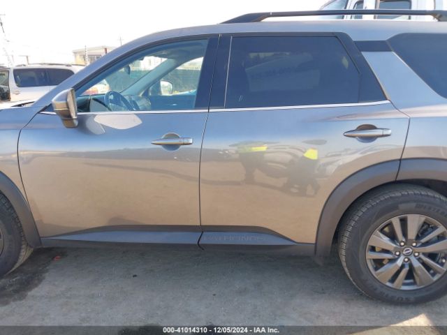 5N1DR3BAXNC216874 Nissan Pathfinder Sv 2wd
