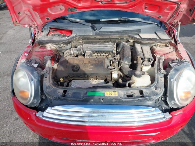 2008 MINI COOPER WMWMF33518TT64900 Photo 9