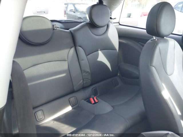 2008 MINI COOPER WMWMF33518TT64900 Photo 7