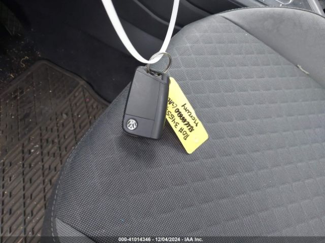 3VV1B7AX1JM071937 Volkswagen Tiguan 2.0t S