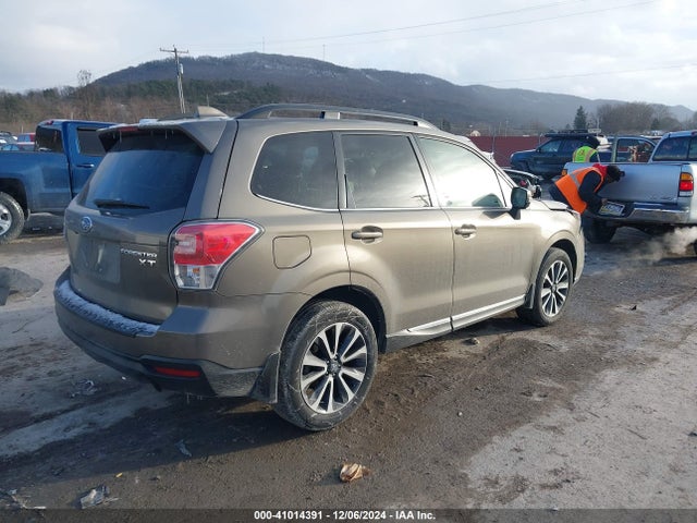 JF2SJGTCXHH415054 Subaru Forester 2.0xt Touring