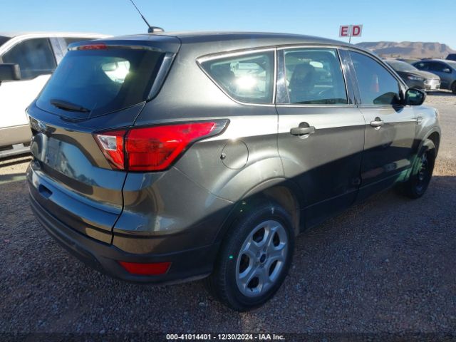1FMCU0F77KUB28359 Ford ESCAPE S