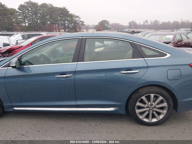 Hyundai Sonata Limited 2016 5NPE34AF0GH426579 Image 14